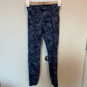 Athleta blue tie dye pants